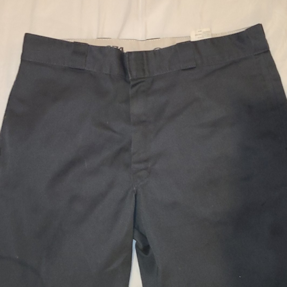 Men Dickies twill work pant